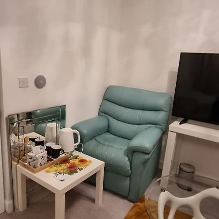 Large Room With Netflix 纽黑文 外观 照片